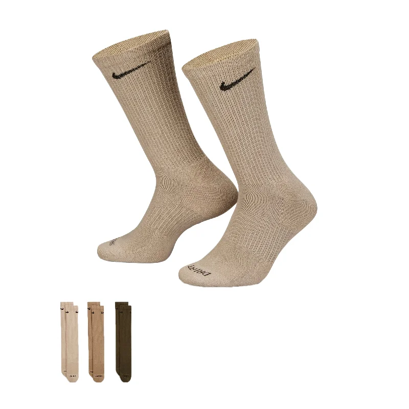 Comfortable Stretch Fit Sock-Nike Everyday Plus Cushioned Training Crew (3 Pair) Socks Multi Color