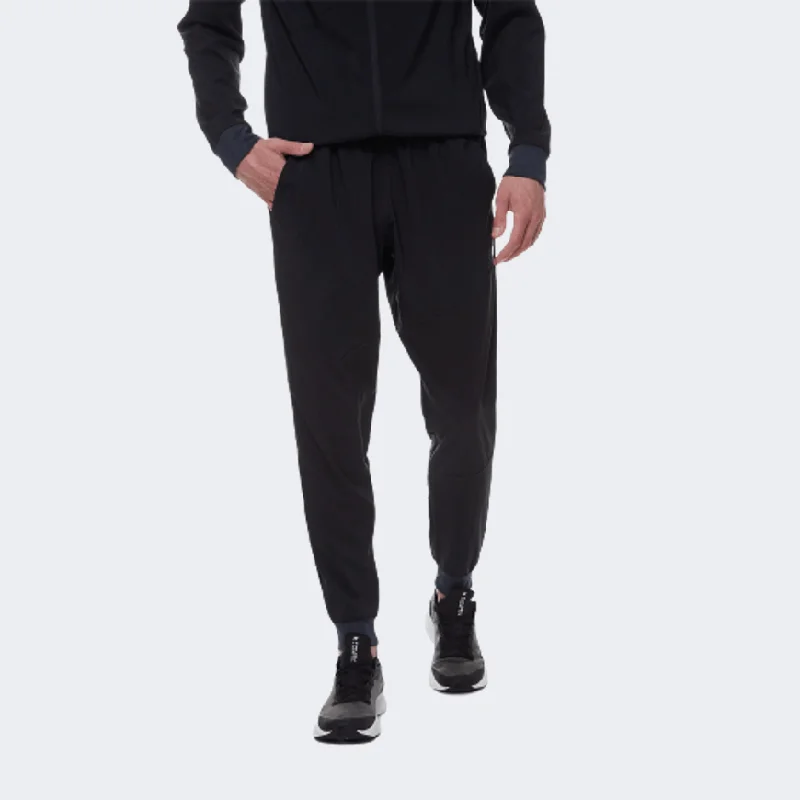 Sporty Quick-Dry Track Pants-New Balance Tenacity Stretch Men Performance Pants Black